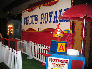 Circus Picket Scene - Prop For Hire