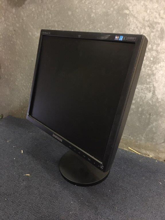 Computer Monitor - Prop For Hire