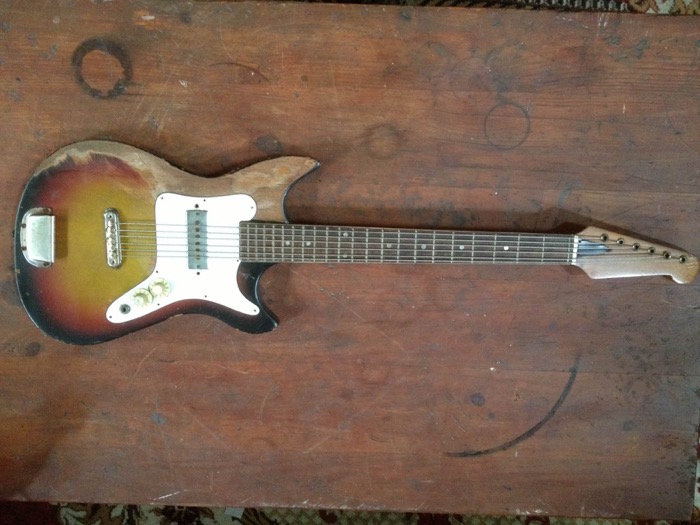 Electric Guitar - Prop For Hire