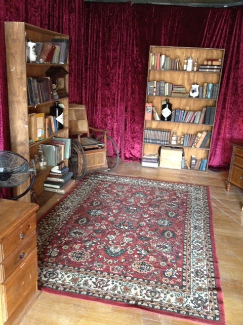 English Library - Prop For Hire