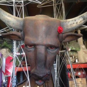 Giant Bulls Head - Prop For Hire