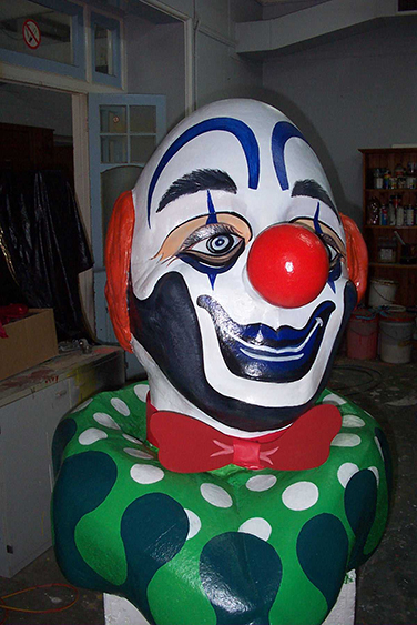Giant Clown Head 1 - Prop For Hire