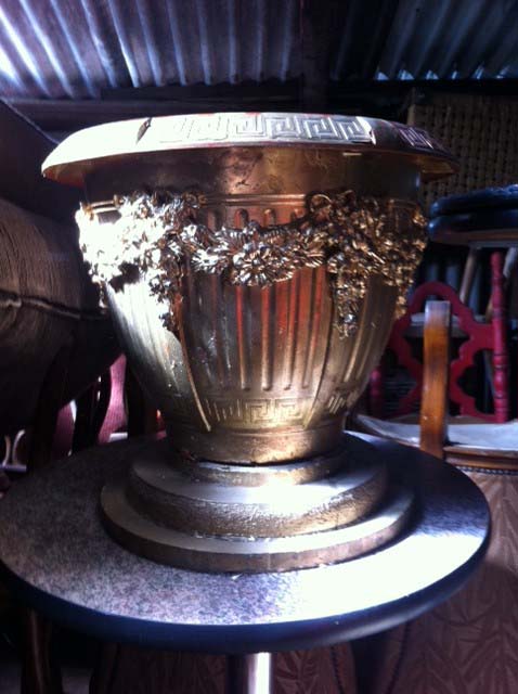 Gold Urn - Prop For Hire