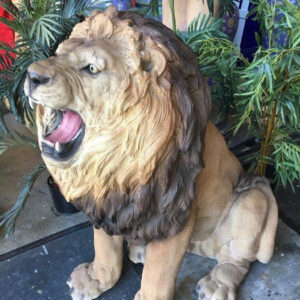 Growling Lion - Prop For Hire