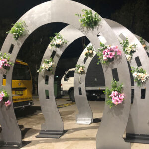 Horseshoe Arches - Prop For Hire