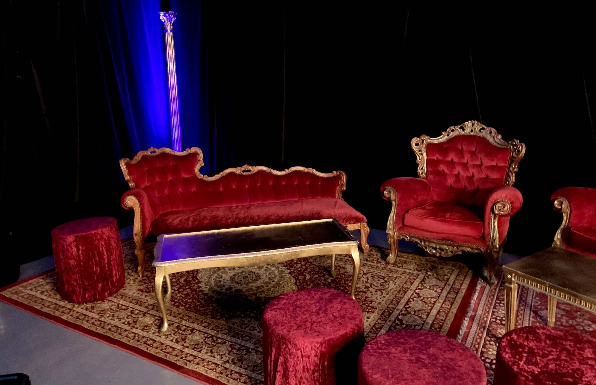 Ornate Chaise Lounge - Prop For Hire