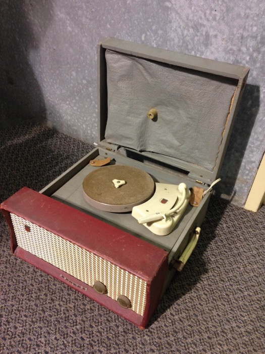 Record Player 2 - Prop For Hire