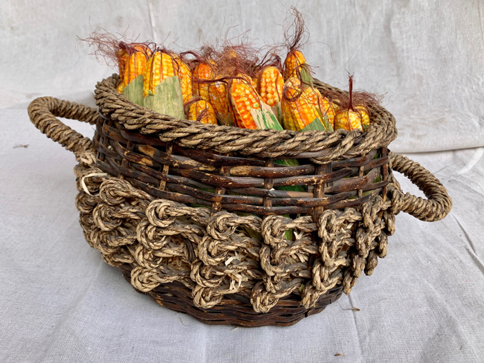 Round Seagrass Basket - Prop For Hire