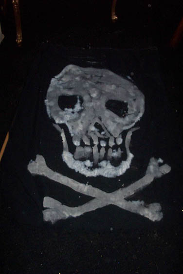 Skull Crossbone Flags - Prop For Hire