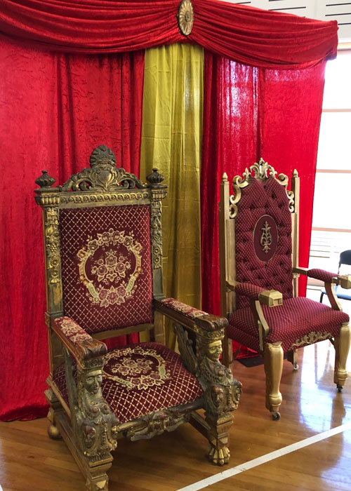 Throne Setting - Prop For Hire