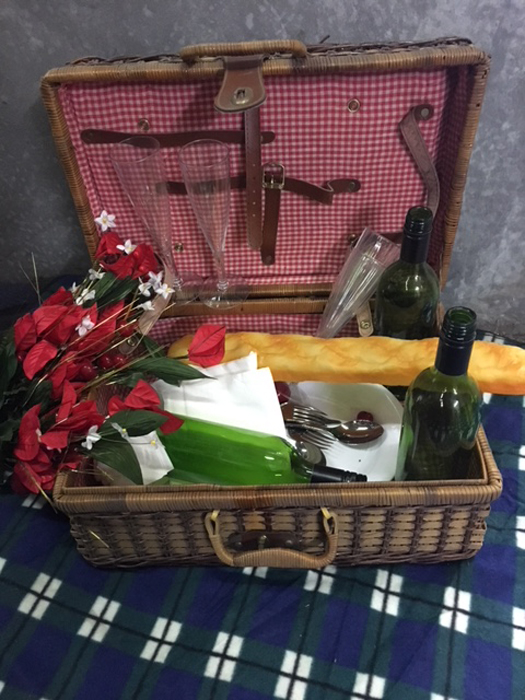 Traditional Picnic Basket - Prop For Hire