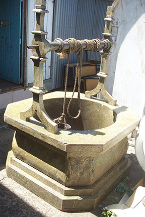 Village Well - Prop For Hire
