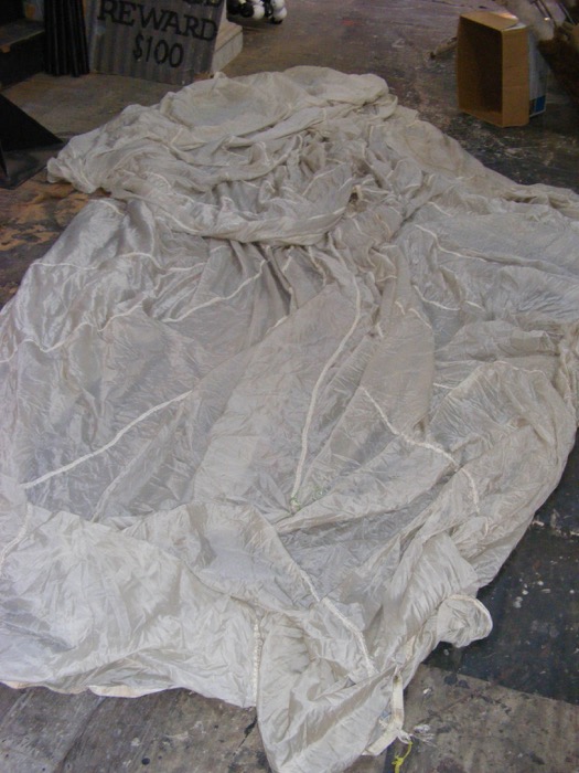 Ww1 Parachute - Prop For Hire